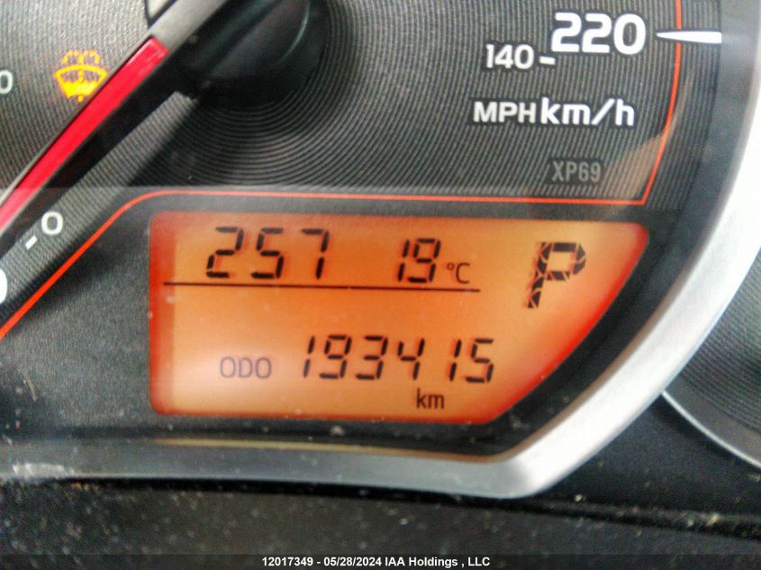 2014 Toyota Yaris Le VIN: VNKKTUD31EA002411 Lot: 12017349