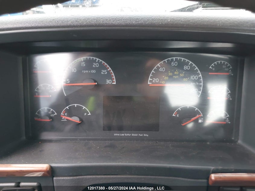 2012 Volvo Vn L VIN: 4V4NC9EG4CN553270 Lot: 12017380