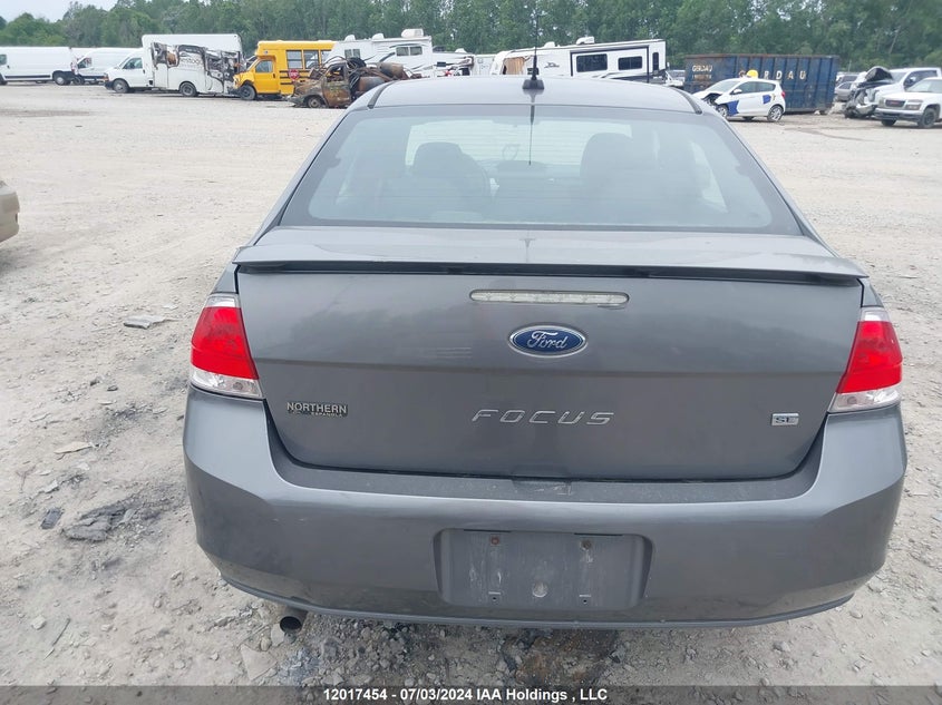 2010 Ford Focus VIN: 1FAHP3FN1AW260172 Lot: 12017454