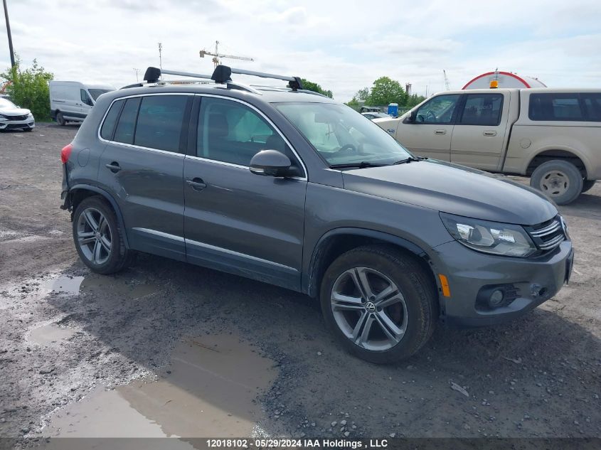 2017 Volkswagen Tiguan VIN: WVGLV7AX0HK030520 Lot: 12018102