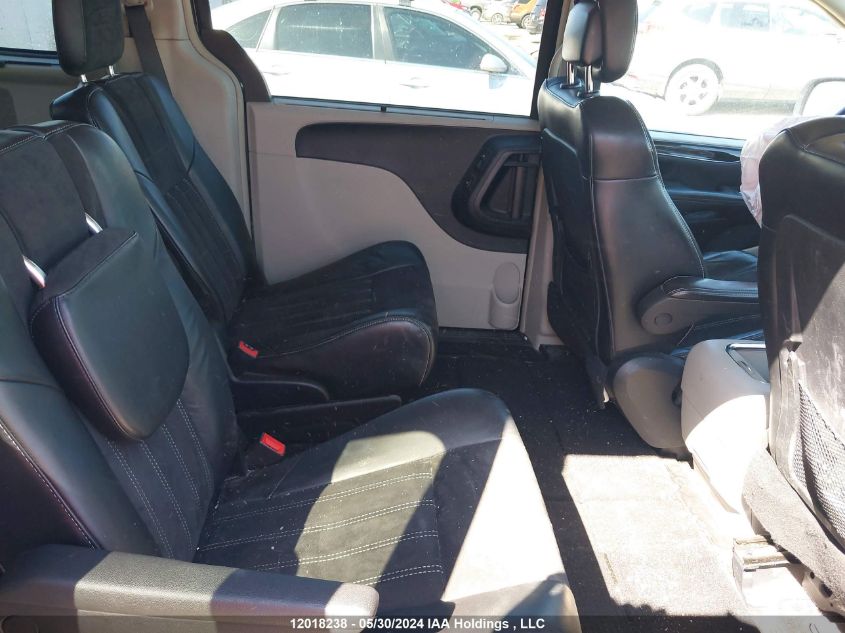 2015 Chrysler Town & Country Limited VIN: 2C4RC1JG4FR740875 Lot: 12018238