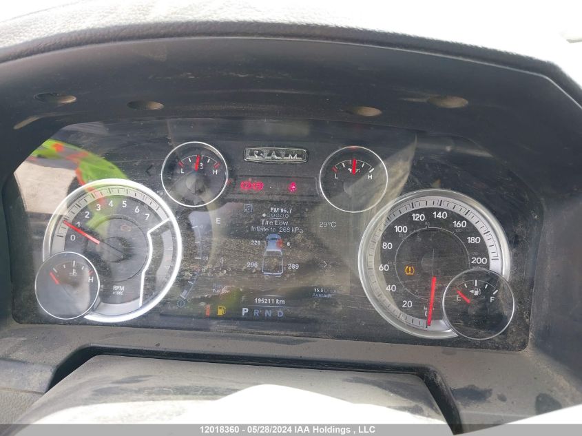 2014 Ram 1500 Sport VIN: 1C6RR7MT5ES352665 Lot: 12018360