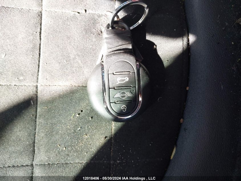 2015 Mini Cooper Hardtop VIN: WMWXM9C54FT996535 Lot: 12018406