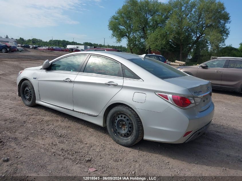 2014 Hyundai Sonata Hybrid VIN: KMHEC4A44EA111038 Lot: 12018563