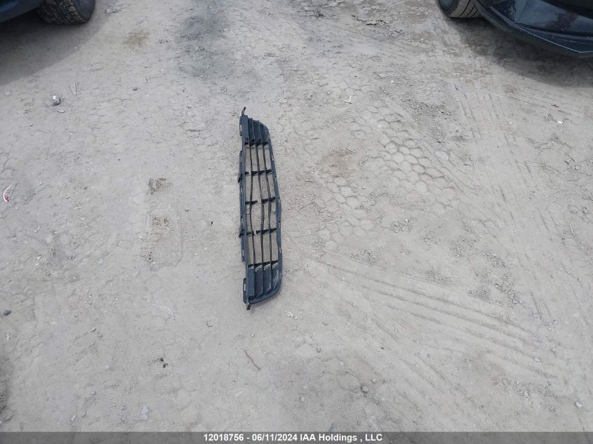 2010 Toyota Corolla Le VIN: 2T1BU4EE9AC194172 Lot: 12018756