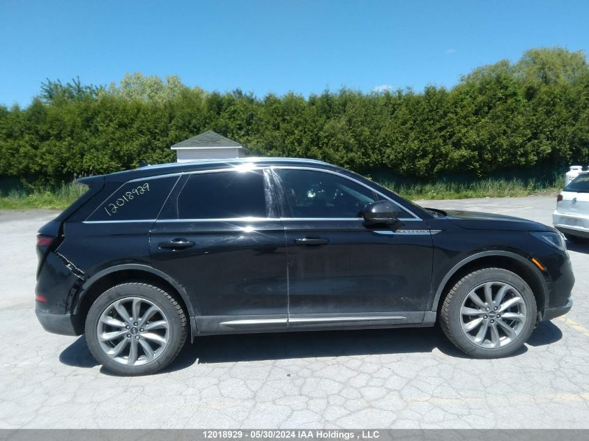 2022 Lincoln Corsair Standard VIN: 5LMCJ1D98NUL33399 Lot: 12018929