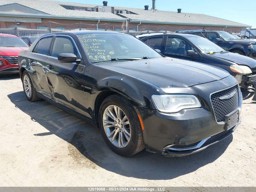 2015 Chrysler 300 Limited VIN: 2C3CCAAG4FH755019 Lot: 12019068