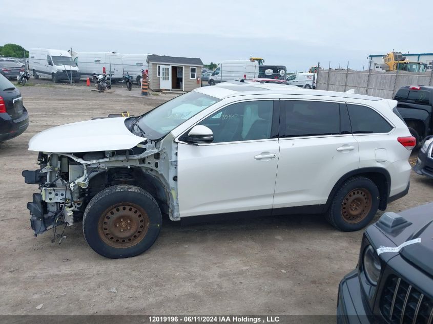 2019 Toyota Highlander Xle VIN: 5TDJZRFHXKS982468 Lot: 12019196