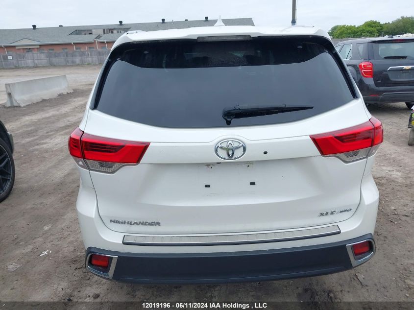 2019 Toyota Highlander Xle VIN: 5TDJZRFHXKS982468 Lot: 12019196