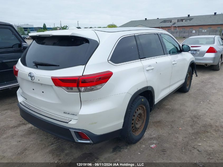 2019 Toyota Highlander Xle VIN: 5TDJZRFHXKS982468 Lot: 12019196