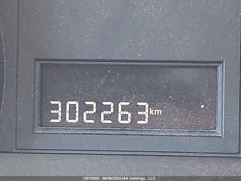 2018 Dodge Grand Caravan Cvp/Sxt VIN: 2C4RDGBG8JR305221 Lot: 12019205