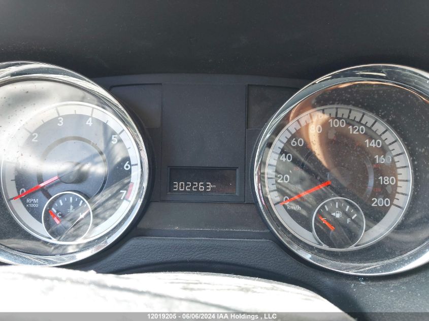 2018 Dodge Grand Caravan Cvp/Sxt VIN: 2C4RDGBG8JR305221 Lot: 12019205