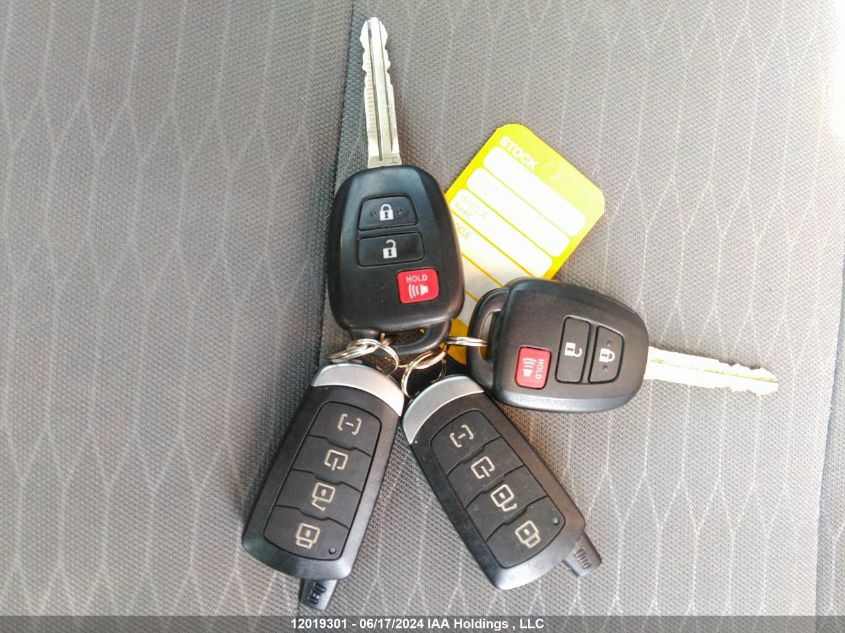 2019 Toyota Tacoma Sr5 V6/Trd Off Road VIN: 5TFSZ5AN0KX166230 Lot: 12019301