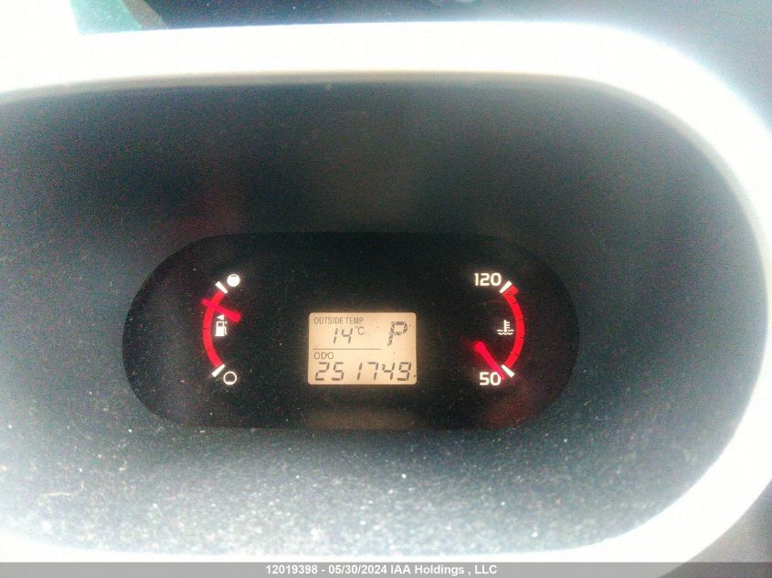 2010 Pontiac Vibe VIN: 5Y2SP6E83AZ411587 Lot: 12019398