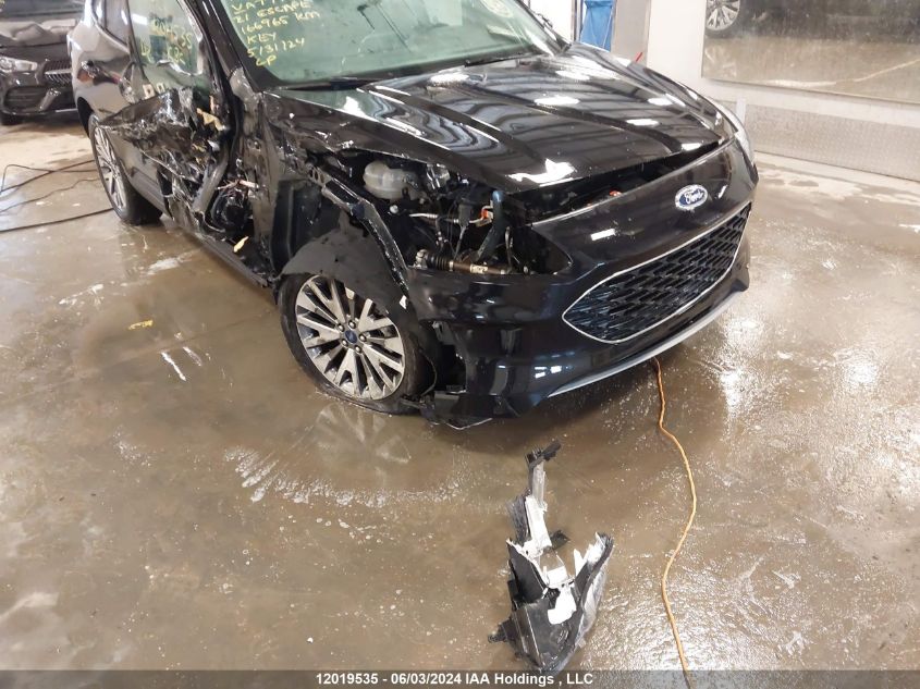 2021 Ford Escape Titanium VIN: 1FMCU9J98MUA77745 Lot: 12019535