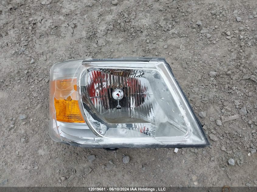 2009 Dodge Grand Caravan Se VIN: 2D8HN44E09R694999 Lot: 12019681