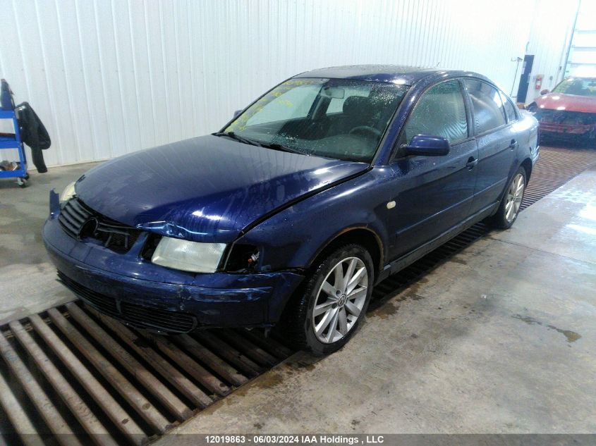 2000 Volkswagen Passat VIN: WVWAA23B5YP174109 Lot: 12019863