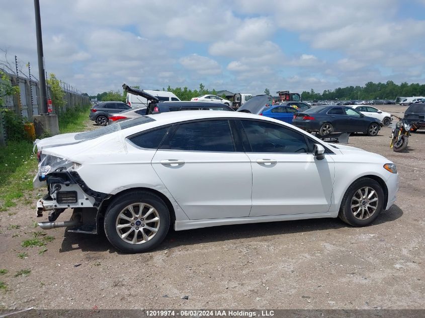 2017 Ford Fusion S VIN: 3FA6P0G79HR121460 Lot: 12019974