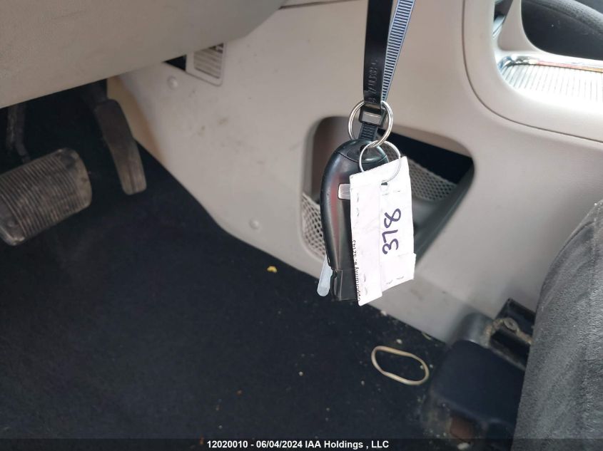 2013 Chrysler Town & Country Touring VIN: 2C4RC1BG2DR664438 Lot: 12020010