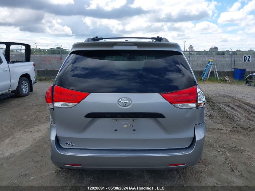 5TDZK3DC4CS204373 2012 Toyota Sienna