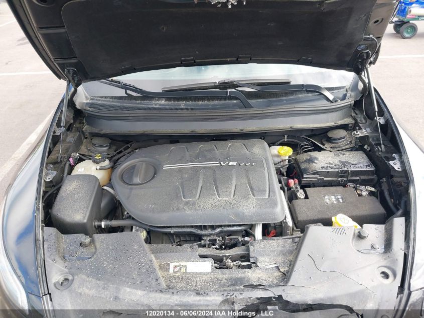 2015 Jeep Cherokee Latitude VIN: 1C4PJMCS4FW772698 Lot: 12020134