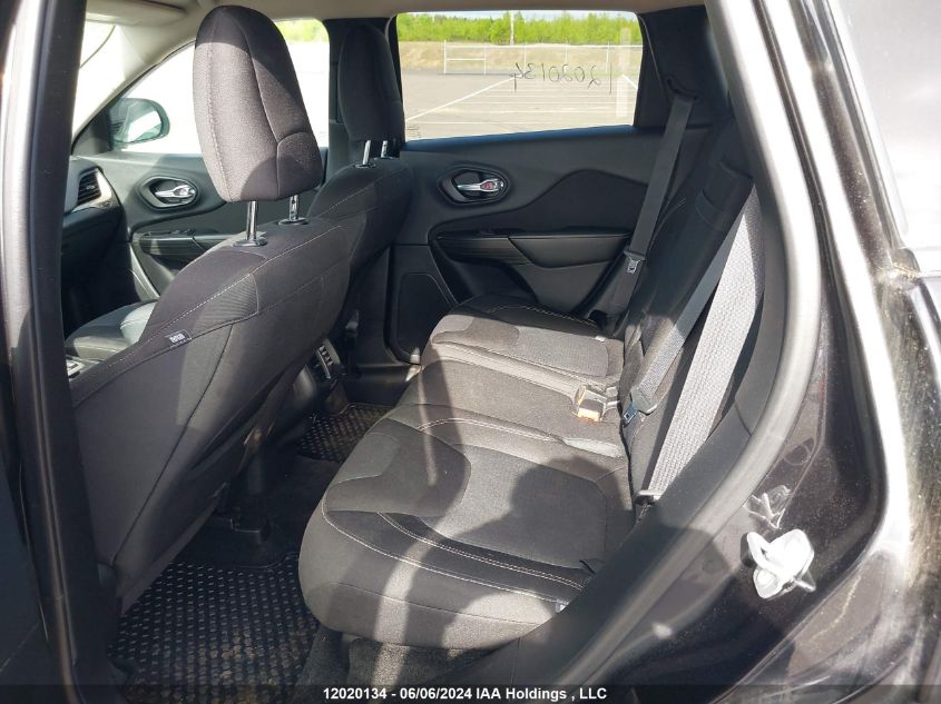 2015 Jeep Cherokee Latitude VIN: 1C4PJMCS4FW772698 Lot: 12020134