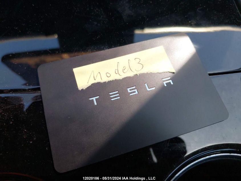 2018 Tesla Model 3 VIN: 5YJ3E1EB1JF127082 Lot: 12020186