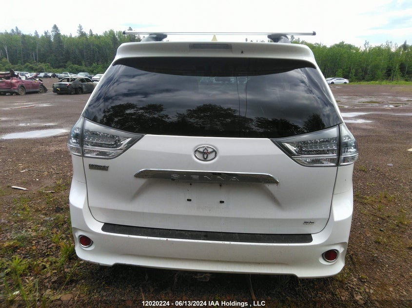 2016 Toyota Sienna Se VIN: 5TDXK3DC4GS733318 Lot: 12020224