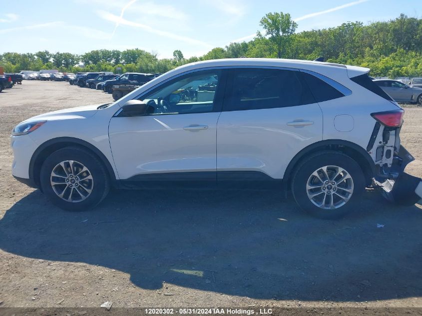 2022 Ford Escape Se VIN: 1FMCU9G66NUB17268 Lot: 12020302