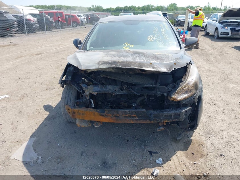 2014 Hyundai Elantra Se/Sport/Limited VIN: 5NPDH4AE6EH475478 Lot: 12020370