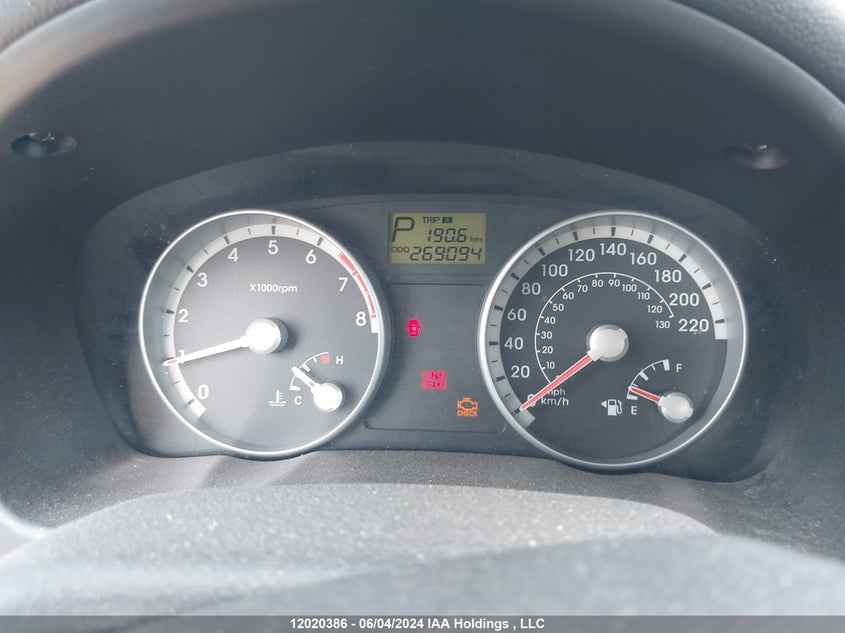 2008 Hyundai Accent Gls VIN: KMHCN45C18U243566 Lot: 12020386