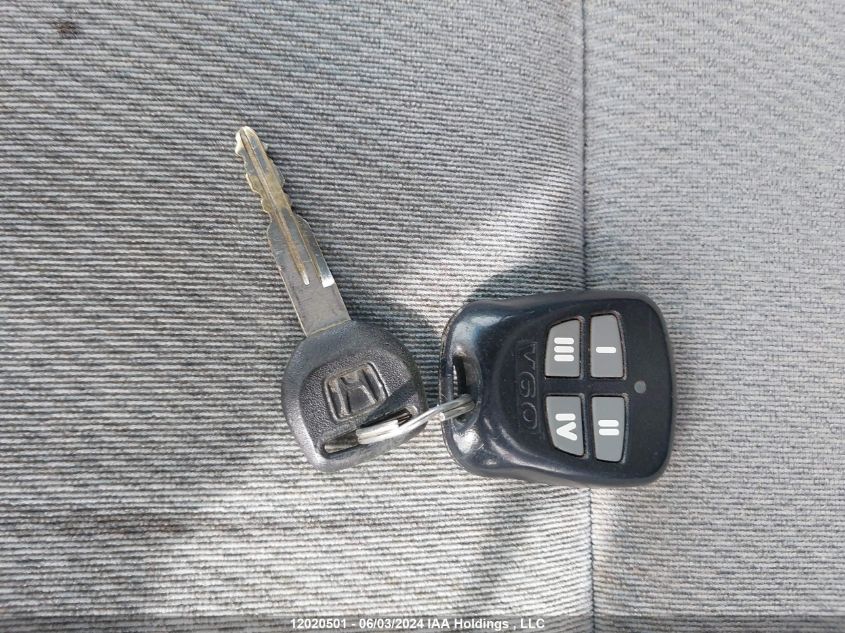 1996 Honda Accord Lx/Ex VIN: 1HGCD5639TA810002 Lot: 12020501