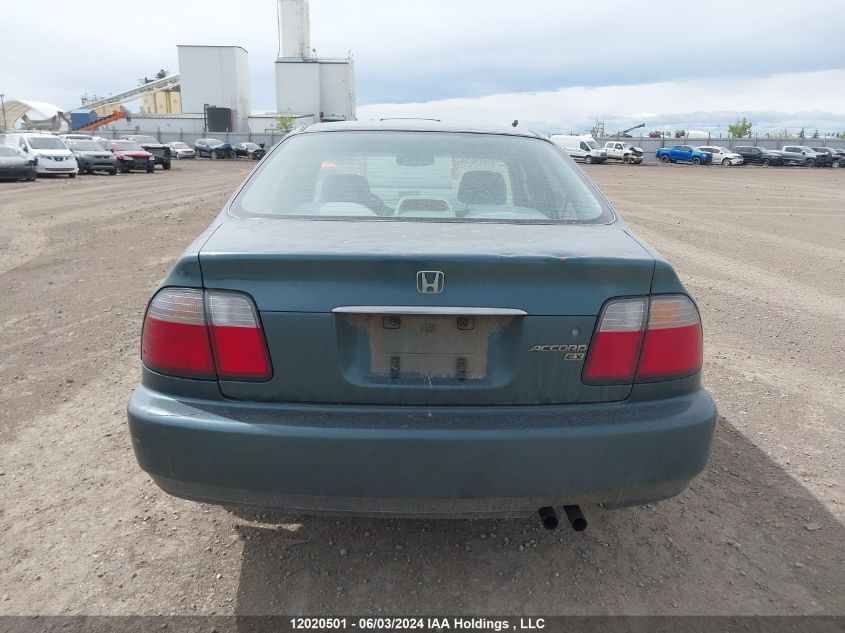 1996 Honda Accord Lx/Ex VIN: 1HGCD5639TA810002 Lot: 12020501