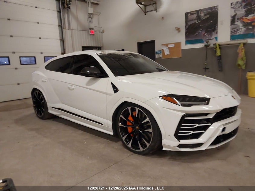ZPBCA1ZL2NLA20729 LAMBORGHINI URUS Photo 1