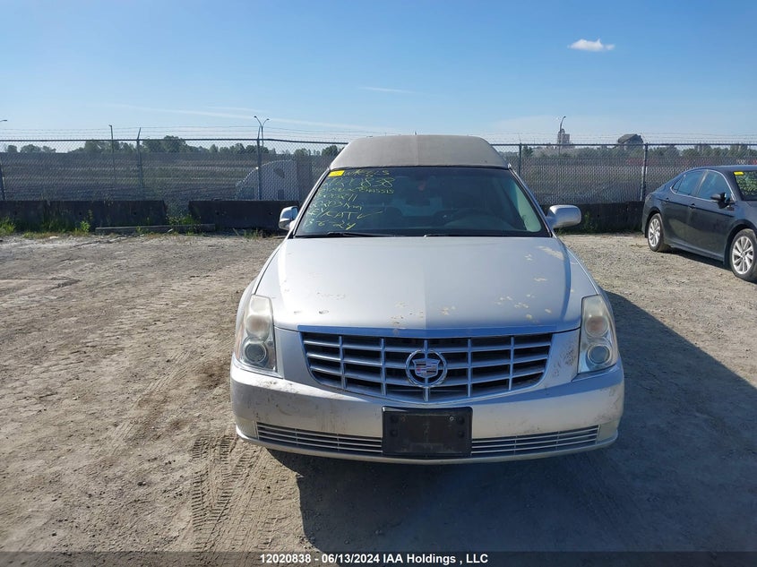2010 Cadillac Professional Chassis VIN: 1GEGK0CYXAU500291 Lot: 12020838