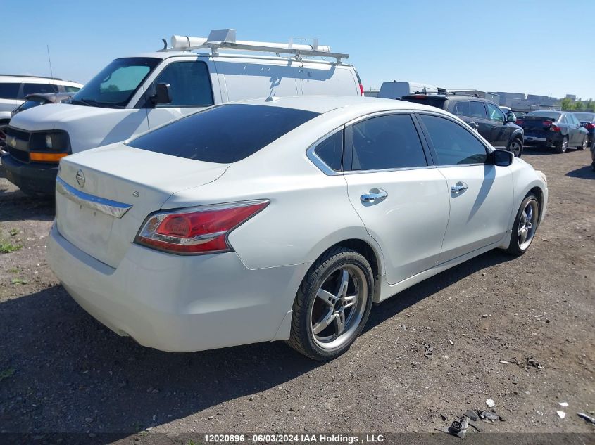 2015 Nissan Altima 2.5/S/Sv/Sl VIN: 1N4AL3AP8FN352625 Lot: 12020896