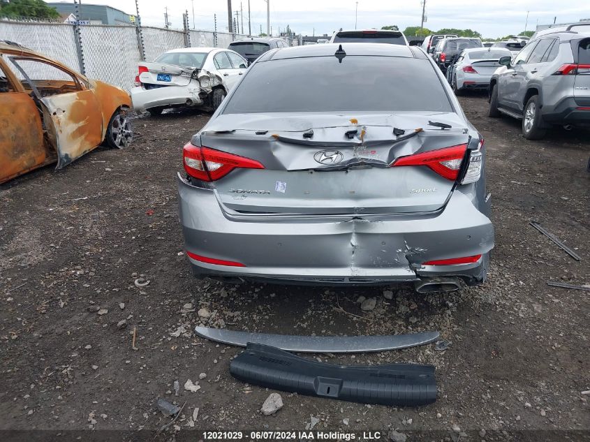 2015 Hyundai Sonata Sport Tech VIN: 5NPE34AF2FH235356 Lot: 12021029