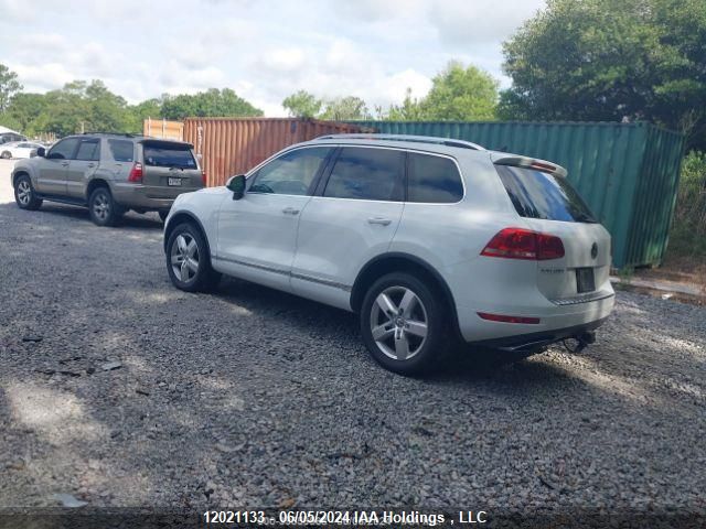 WVGEP9BP6DD011028 2013 Volkswagen Touareg Tdi Lux