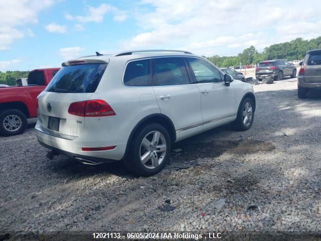 WVGEP9BP6DD011028 2013 Volkswagen Touareg Tdi Lux