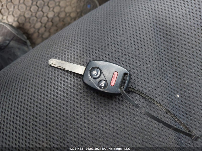 2013 Honda Fit VIN: LUCGE8G73D3001581 Lot: 12021438