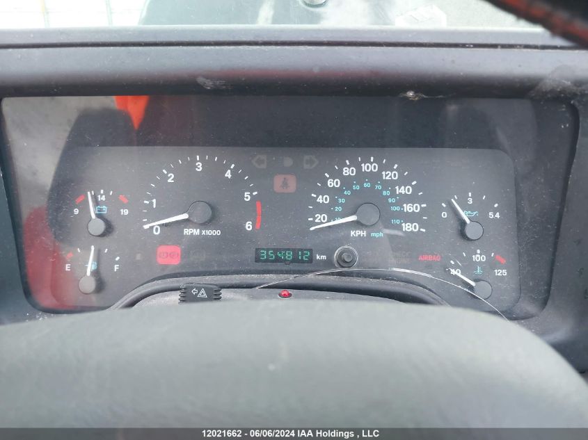 1999 Jeep Wrangler / Tj Sport VIN: 1J4FY19S4XP472288 Lot: 12021662