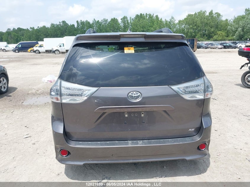 2019 Toyota Sienna Se/Se Premium VIN: 5TDXZ3DC3KS973304 Lot: 12021699