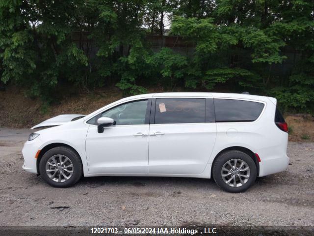 2023 Chrysler Pacifica Touring L VIN: 2C4RC3BG9PR565857 Lot: 12021703