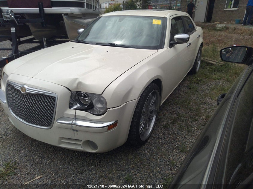 2010 Chrysler 300C VIN: 2C3CA6CT6AH144916 Lot: 12021718