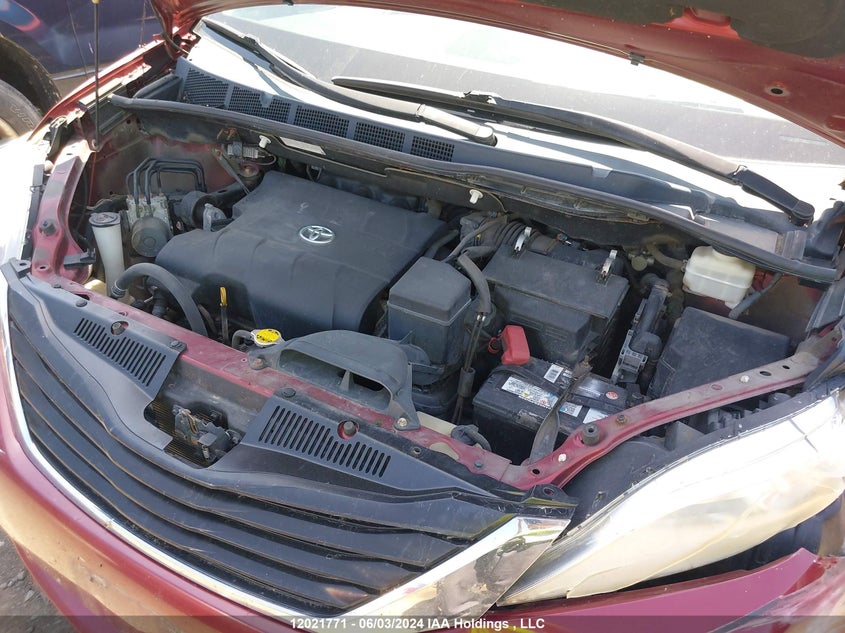 2011 Toyota Sienna Le VIN: 5TDKK3DC3BS126040 Lot: 12021771