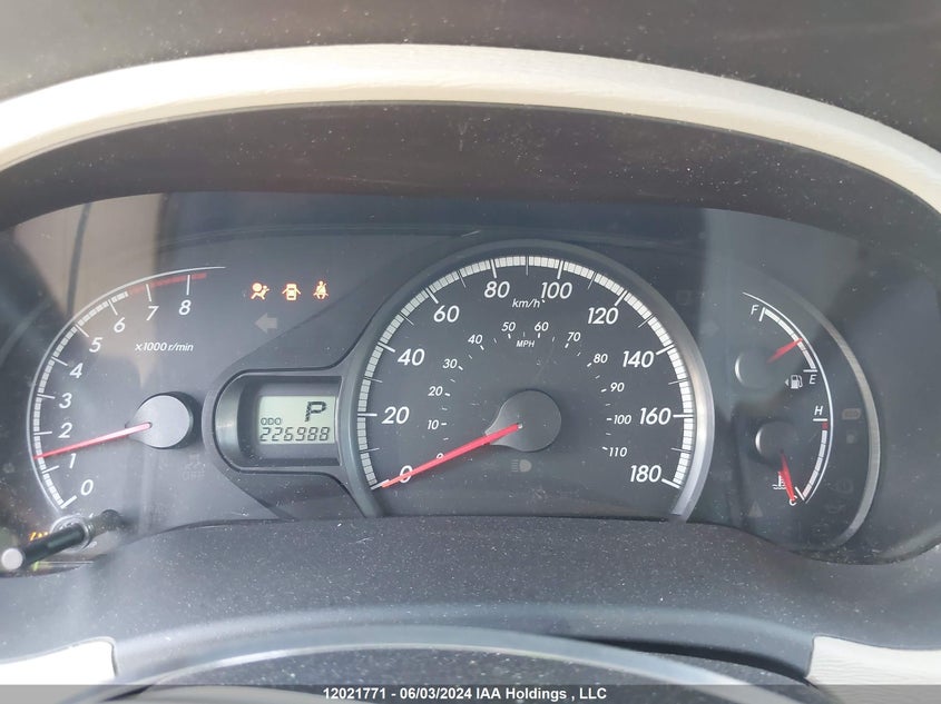 2011 Toyota Sienna Le VIN: 5TDKK3DC3BS126040 Lot: 12021771