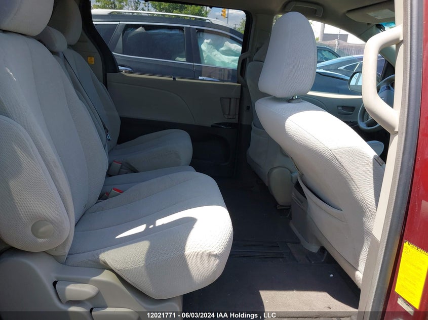 2011 Toyota Sienna Le VIN: 5TDKK3DC3BS126040 Lot: 12021771