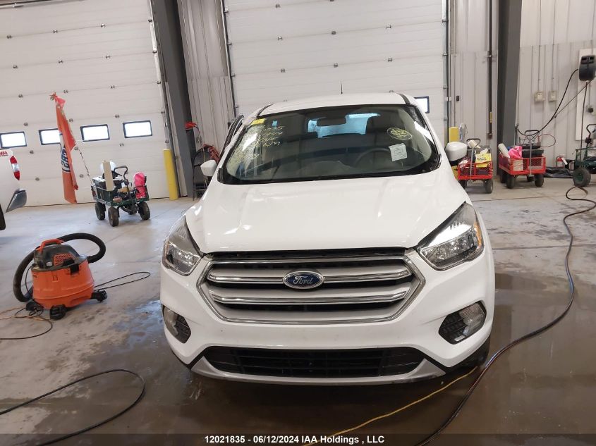 2019 Ford Escape Se VIN: 1FMCU9GD0KUB07944 Lot: 12021835