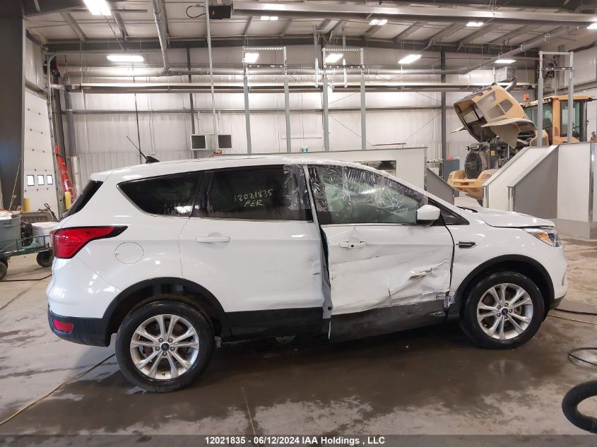 2019 Ford Escape Se VIN: 1FMCU9GD0KUB07944 Lot: 12021835