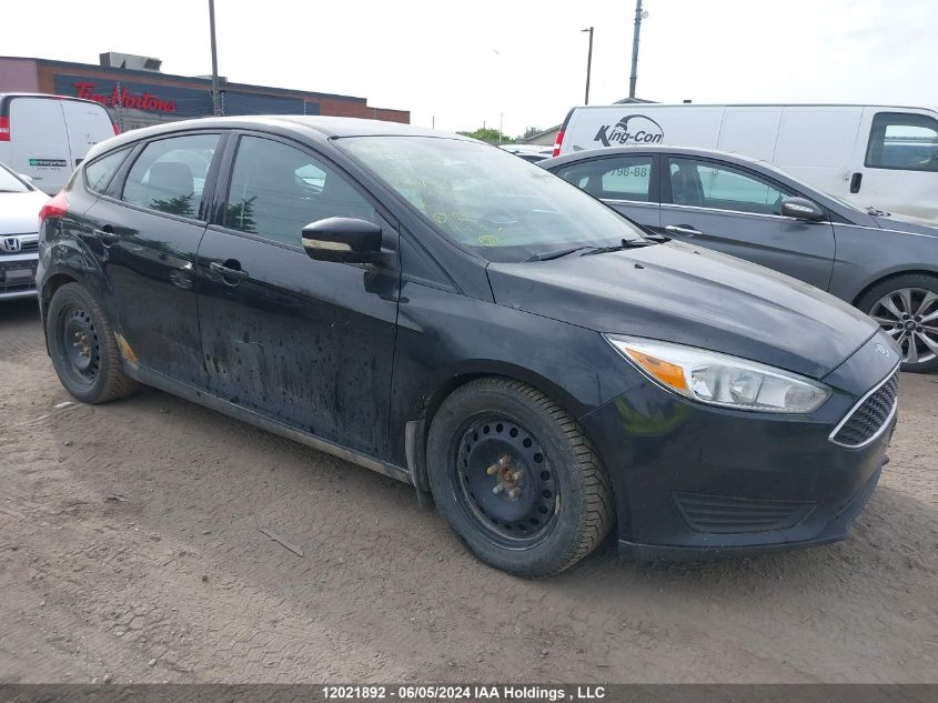 2015 Ford Focus Se VIN: 1FADP3K22FL257722 Lot: 12021892